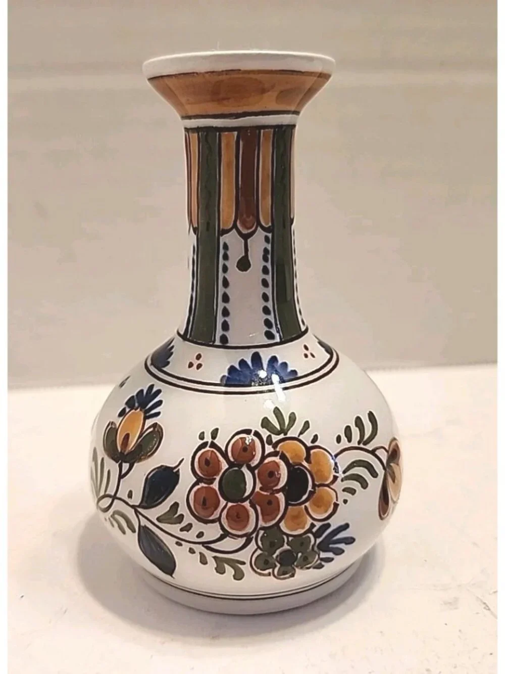 Royal Delft De Koninklijke Porceleyne Fles Vintage Petit Vase Signed Netherlands